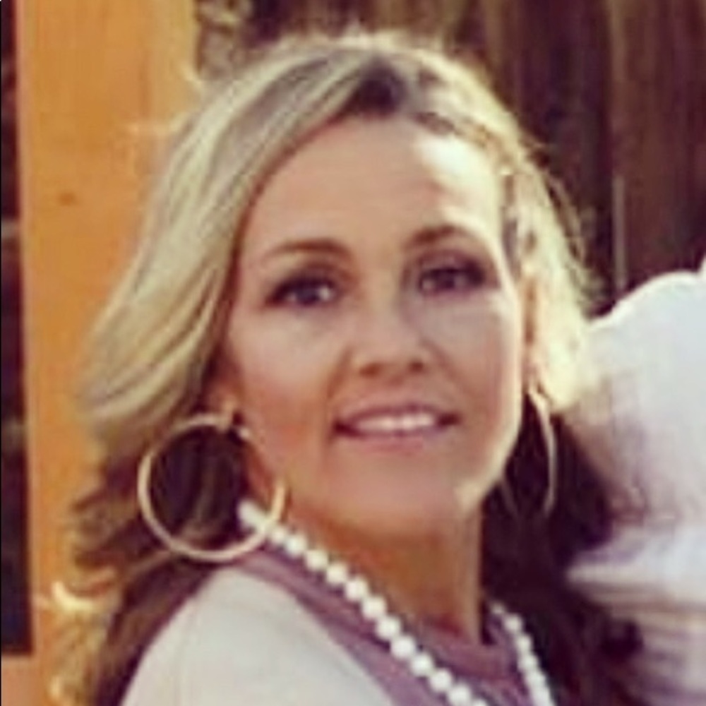 Meet your Posher, Wendy